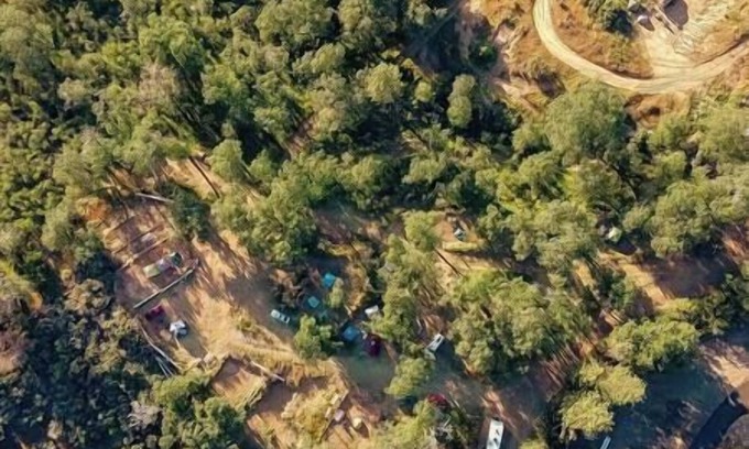 Pinehurst Location De VR | CG23 Sml Campsite/Shower Kings Canyon/Sequoia NP