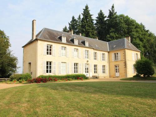 Bellavilliers Maison | Château élégant avec grand parc, animaux, cheminée, jeux, et tout confort dans le Perche - FR-1-497-102