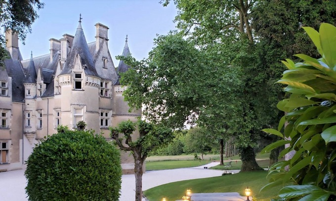 Saint-Germain-d'Arce Autre | Château d'Amenon