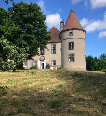 Blot-lʼEglise Lit Et Petit-Déjeuner | Château de Blot