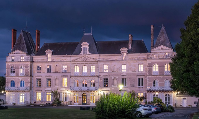 Baune Hôtel | Château de Briançon