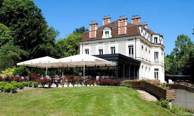 Geneuille Hôtel | Château de la Dame Blanche