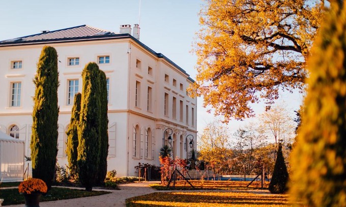 Varilhes Hôtel | Château de Longpré