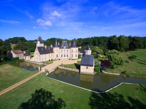 Ferce-sur-Sarthe Lit Et Petit-Déjeuner | Château de Vaulogé