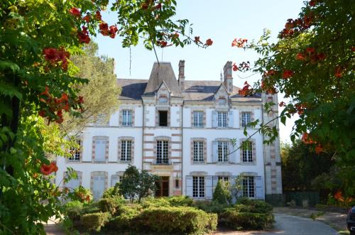 Commequiers Lit Et Petit-Déjeuner | Château des Bretonnières sur vie - Maison d'hôtes et gîte 4 personnes