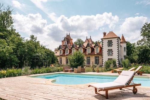 Saint-Priest-Bramefant Lit Et Petit-Déjeuner | Château Du Guérinet