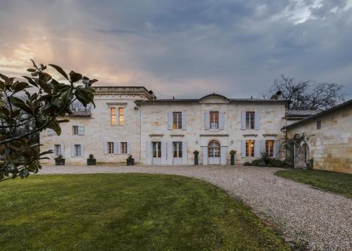 Arveyres Maison | Château Larteau