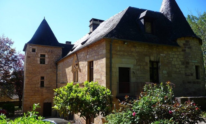 Ayen Autre | Château Manoir