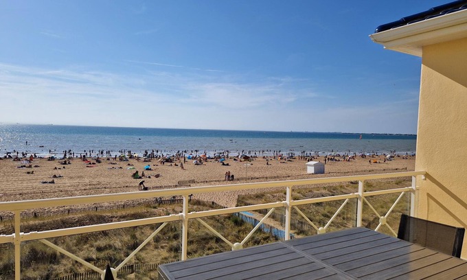 Port District Appartement | Châtelaillon-Plage: Appartement 4 pièces, 6 pers, terrasse, WIFI