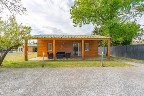 La Gripperie-Saint-Symphorien Maison | Chalet au calme