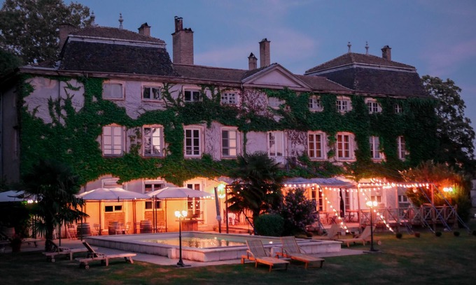 Saint-Didier-sur-Chalaronne Autre | Château de Challes et Maison de Domaine avec + de 30 couchages