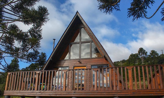 Vacas Gordas Chalet De Ski | Chalé com lareira, Wi-Fi e churrasq em Urubici/SC