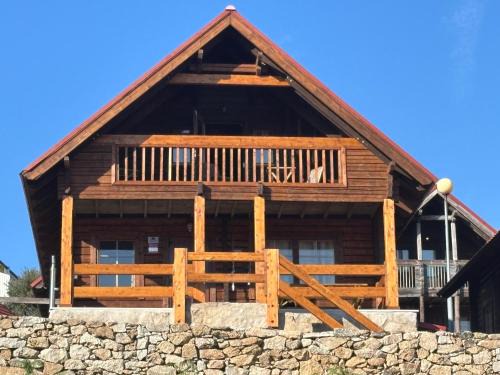 Penhas da Saude Chalet De Ski | Chalé das Estrelas