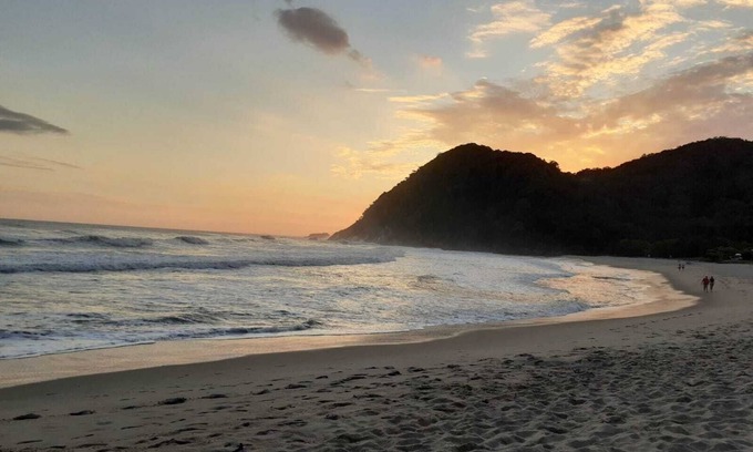 Barra do Una Chalet De Ski | Chalé Para até 4 Pessoas em Barra do Una - Litoral Norte - SP