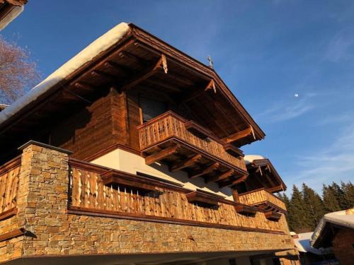 Schonbach Chalet De Ski | Chalet Retreat near Kitzbuhel Alps