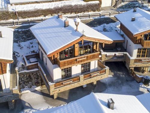 Schonbach Chalet De Ski | Chalet with Sauna and Natural Pool