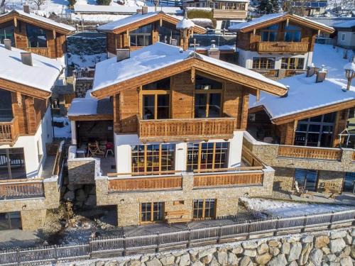 Schonbach Chalet De Ski | Chalet Stay near Krimml Waterfalls