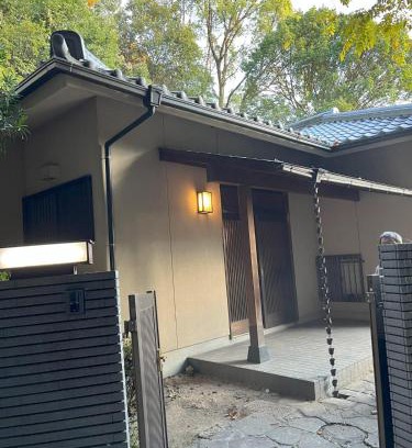 Higashi Ward Appartement | Chalet 広島 120square japanese one story house 13mins walk from 広島Station