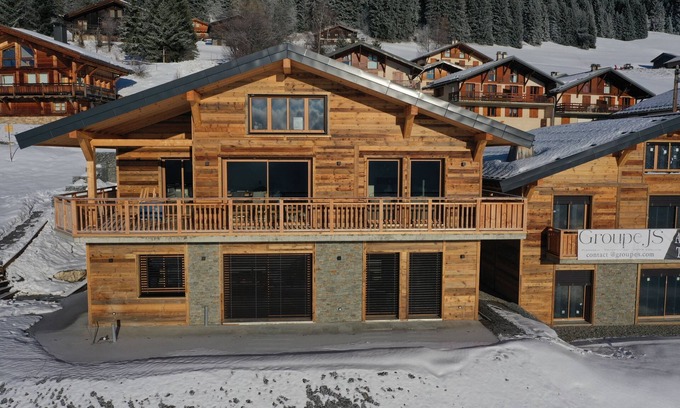 Hauteluce Chalet De Ski | Chalet 135 m2 11 Personnes, Les Saisies, 3mn de la station, arrêt navette 200 m