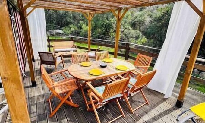 Vico Chalet De Ski | Chalet au calme à Sagone en Corse