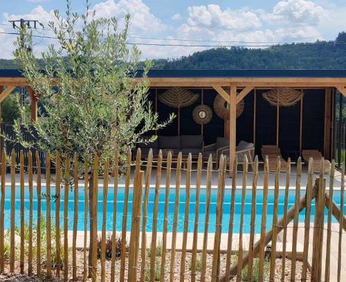 Voudenay Chalet De Ski | Chalet, aux portes du Morvan