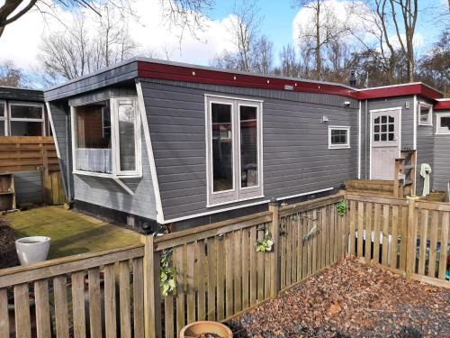 Leeuwarden Autre | Chalet Boot style