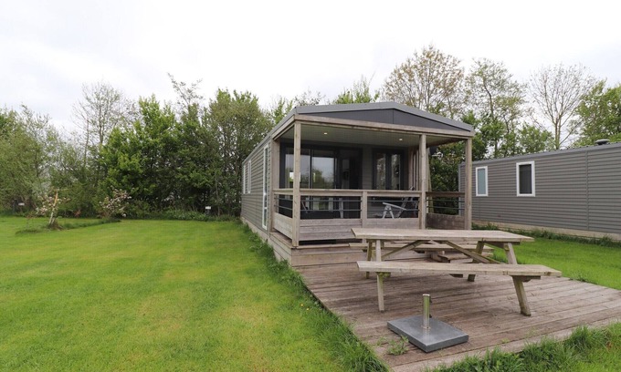 Heeg Maison | Chalet confortable avec terrasse sur le Hegermeer