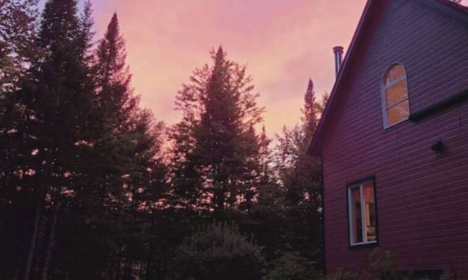Saint-Etienne-De-Bolto Maison | Chalet 8 invités sur 22 acres