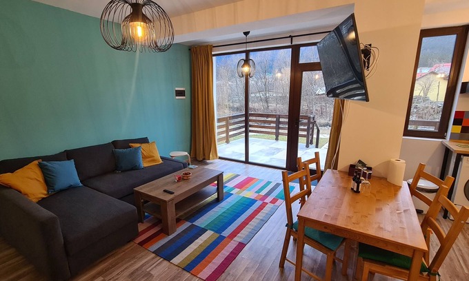 Busteni Maison | Chalet Cati Riverfront and Mountain View | Baby Crib