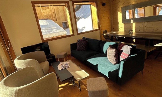 Les Deux Alpes Chalet De Ski | Chalet Chablis sleeps 10