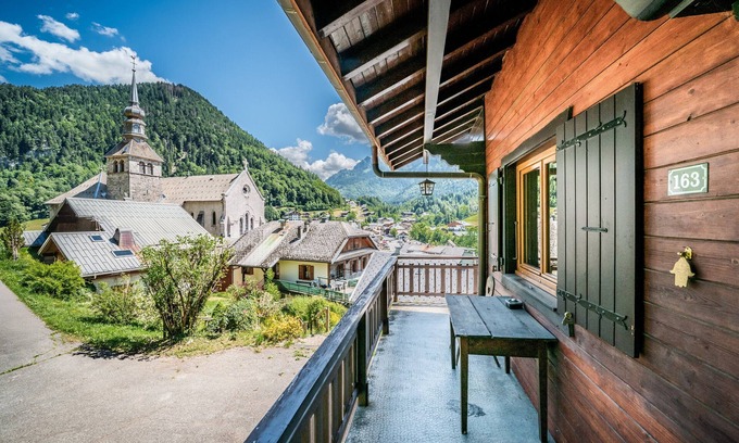 Abondance Chalet De Ski | Chalet "Chez Juju" avec vue sur les montagnes, terrasse privée et Wi-Fi