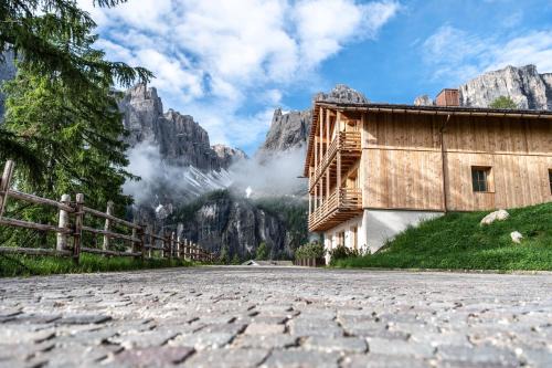 Colfosco Appartement | Chalet Cogolara