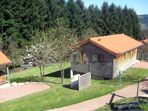 Les Noes Maison | Chalet confortable avec terrasse privée, proche nature, sports et loisirs, animaux acceptés. - FR-1-496-241