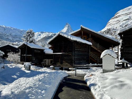 Zermatt Appartement | Chalet Coral und Zermatter Stadel