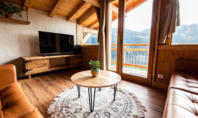 La Plagne-Tarentaise Chalet De Ski | Chalet de Standing face aux montagnes