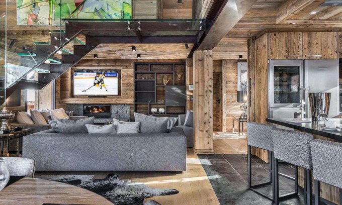 Megeve Chalet De Ski | Chalet de luxe avec jacuzzi, salle cinéma et piscine au centre de Megève - FR-1-569-10