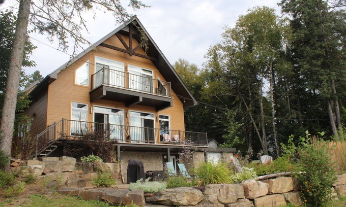 Mandeville Chalet De Ski | Chalet du Lac Rose - Bord de l'eau & Spa