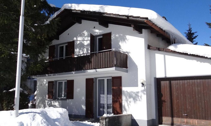 Engelberg Appartement | Chalet Eien by Interhome
