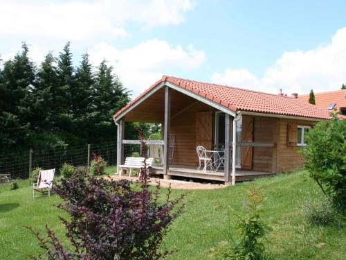 Echassieres Maison | Chalet familial avec piscine et animaux, 5 pers., terrasse couverte, proche de Montluçon et Gannat - FR-1-489-314