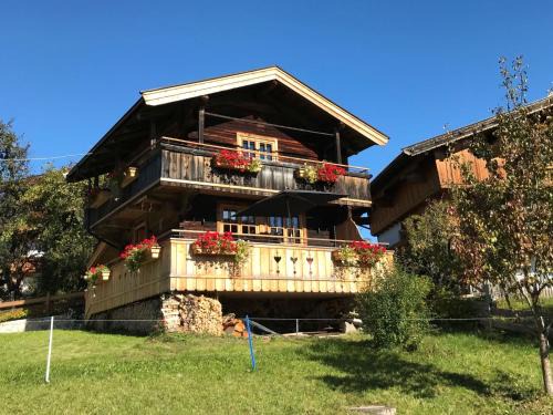 Muhlthal Chalet De Ski | Chalet Feldkasten by Interhome