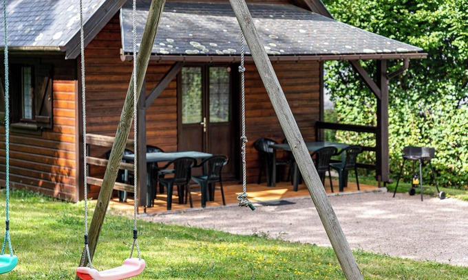 Auquainville Chalet De Ski | Chalet-gîte 8 pers.Normandie Piscine Chauffée de Mi-Mai à Septembre