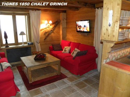Les Boisses Appartement | CHALET GRINCH 90m2, 3 Sdb, skis aux pieds, wifi