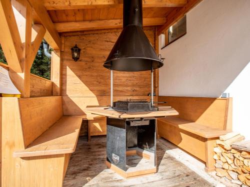 Hochkrimml Chalet De Ski | Chalet Hochkrimml 2 by Interhome