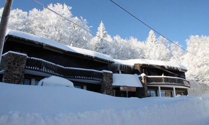 Montferrier Hôtel | Chalet Hotel Les Marmottes 2 étoiles NN