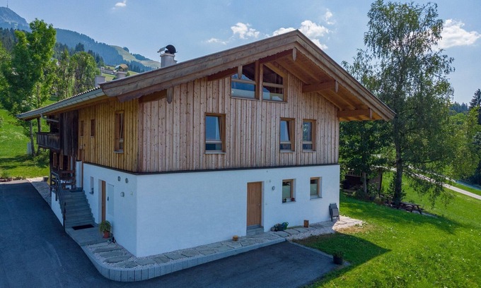 Sankt Johann in Tirol Appartement | Appartement sur la piste de ski avec vue