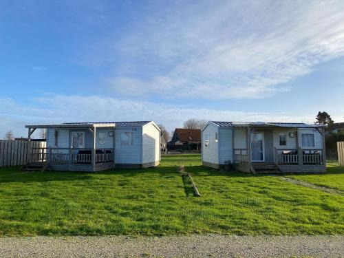 De Veenhoop Chalet De Ski | Chalet in Friesland near Alde Feanen Park