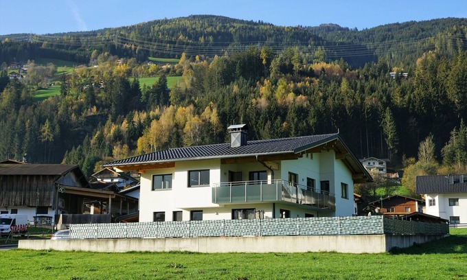 Kaltenbach Appartement | Grand appartement près du domaine skiable