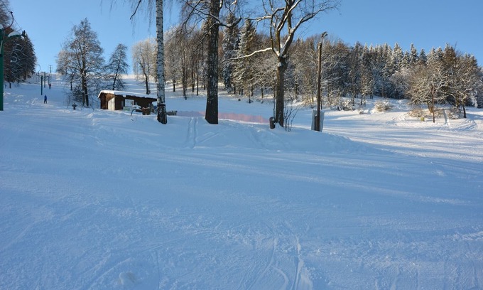 Mala Skala Chalet De Ski | Gîte confortable à Malá Skála avec jardin