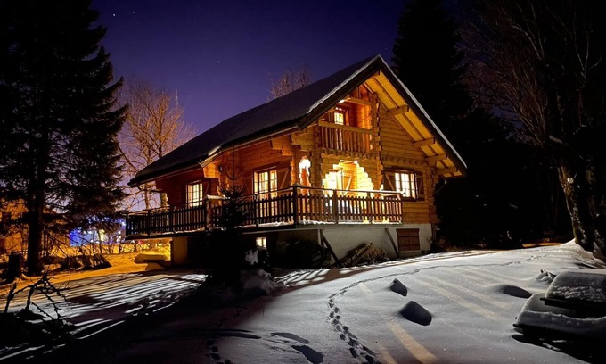 Foncine-le-Haut Chalet De Ski | Chalet dans les montagnes du