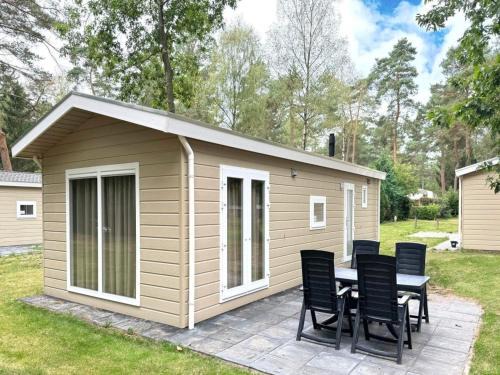 Beekbergen-Zuid Chalet De Ski | Chalet in Valthe near Emmen Zoo